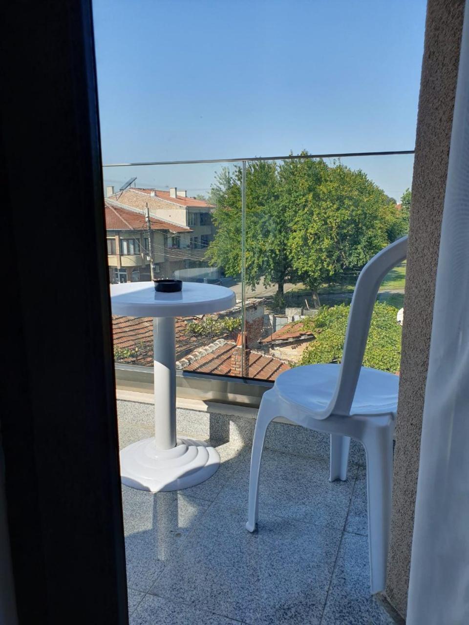 Hotel Novel City Burgas Stad Kamer foto